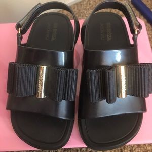 Mini Melissa’s navy sandals